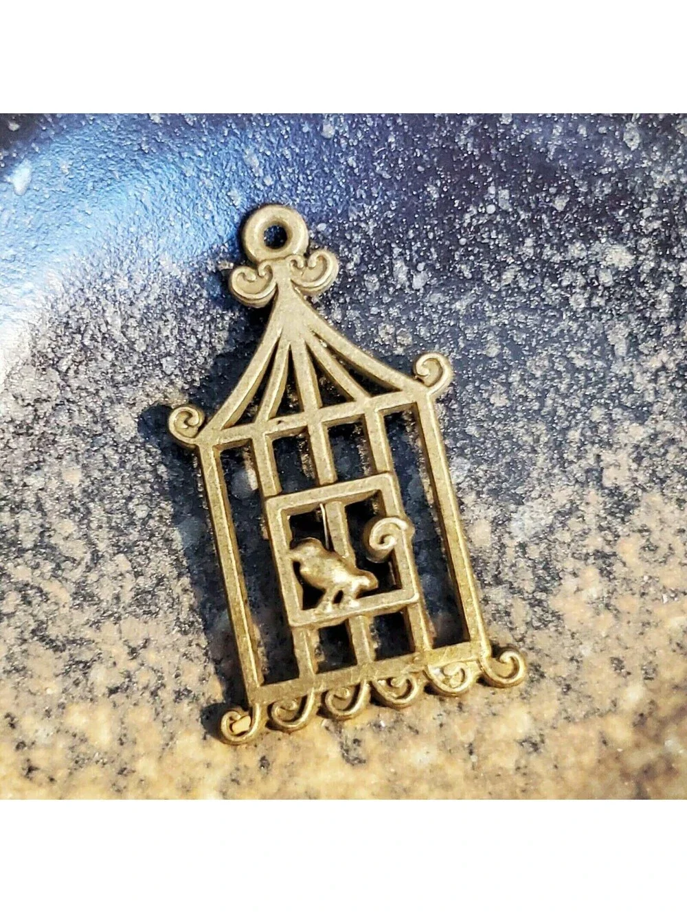 Antique Brass Pewter Art Deco Nouveau Bird & Cage Pendants 29x18mm 10 pcs